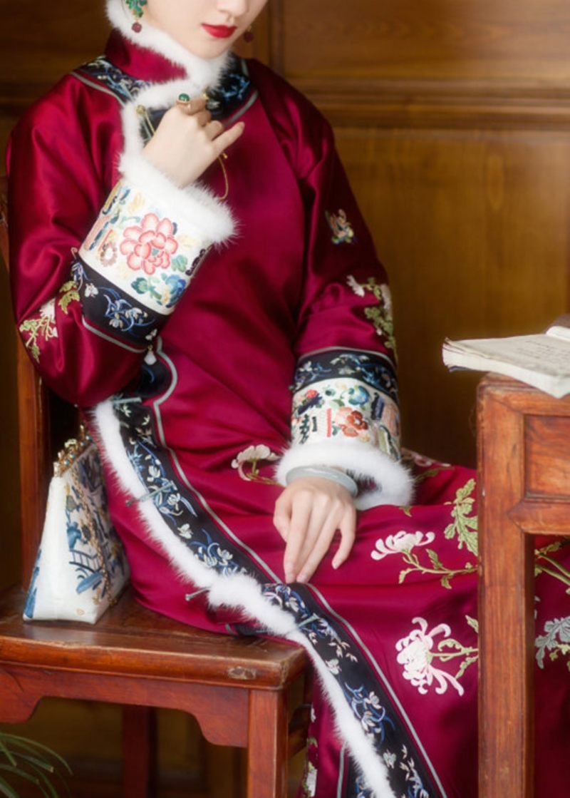 Vintage Rød Kunstpelskrave Broderet Knap Side Åben Tyk Silke Cheongsam Langærmet - Dame vinterfrakker