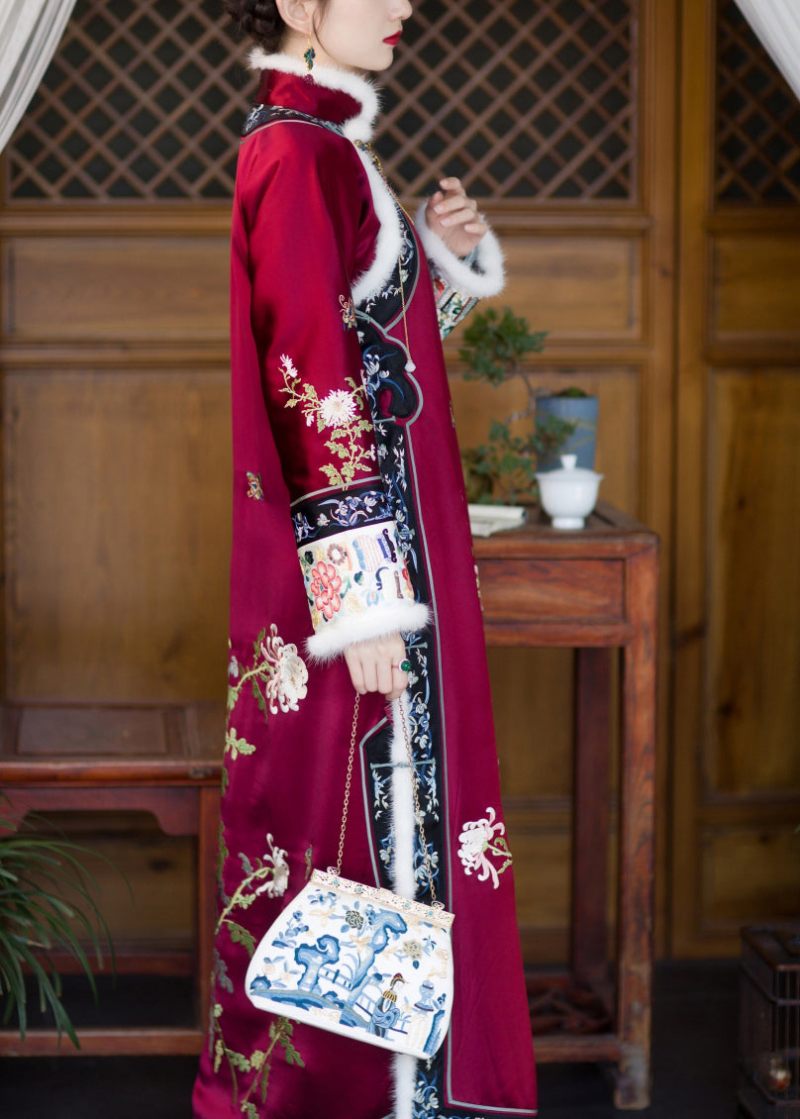 Vintage Rød Kunstpelskrave Broderet Knap Side Åben Tyk Silke Cheongsam Langærmet - Dame vinterfrakker